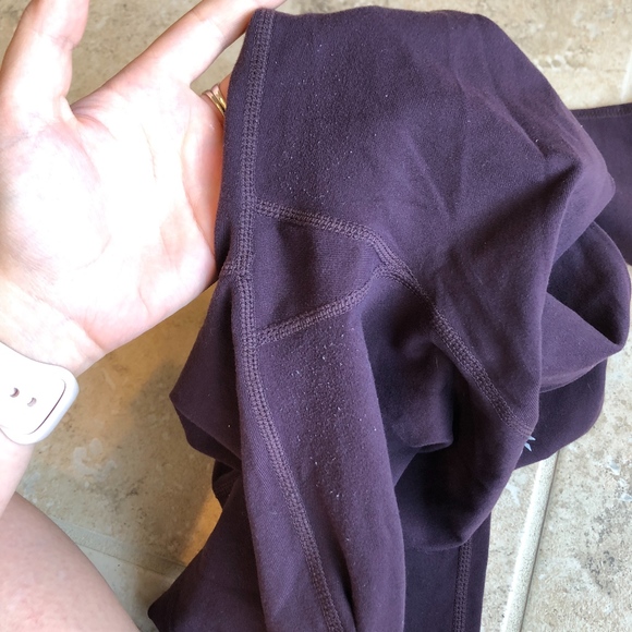Dark Purple Athleta High Rise Chaturanga Capri - Picture 4 of 8